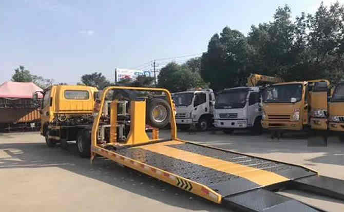 濠江区汽车中途维修案例